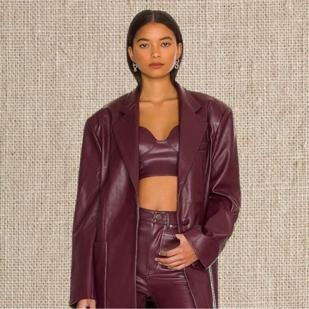 3 piece Set / coming soon / faux leather pants + crop top